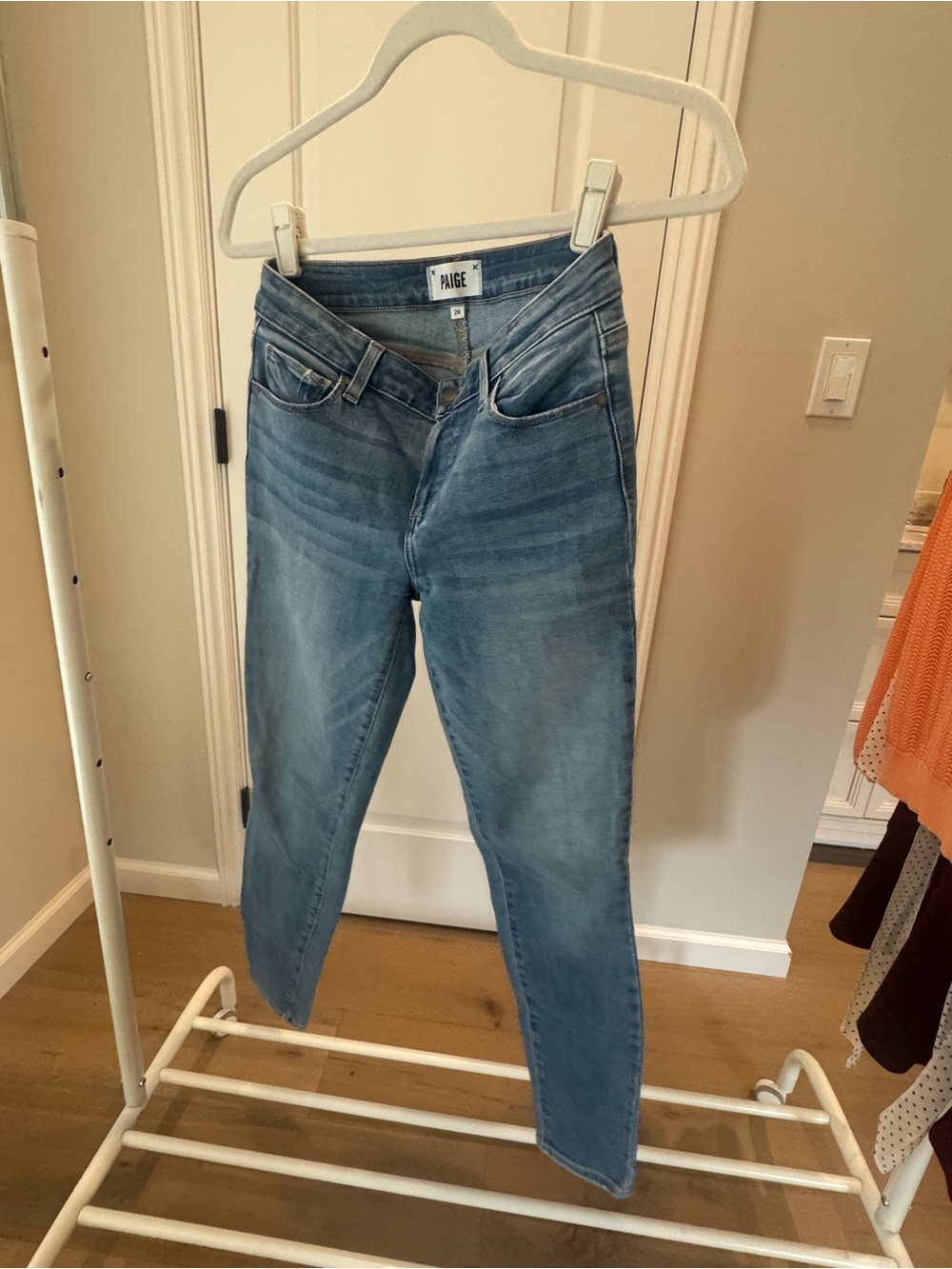 PAIGE Women's Skinny Jeans in Medium Blue Wash